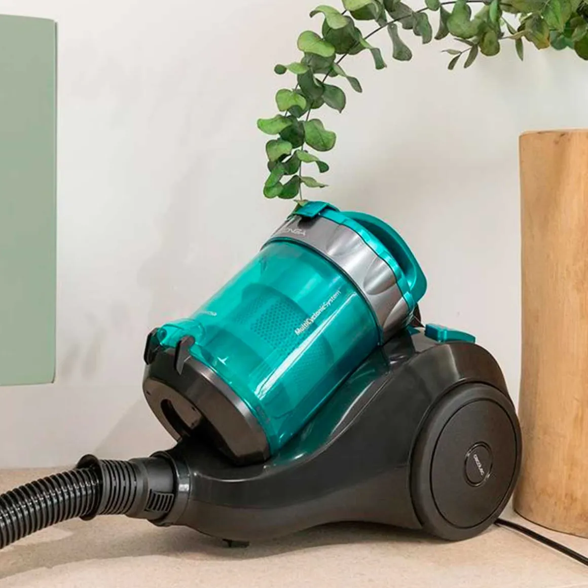 Aspirador de trineo Cecotec Conga Rockstar Multicyclonic Compact 800W 2,5L negro/azul