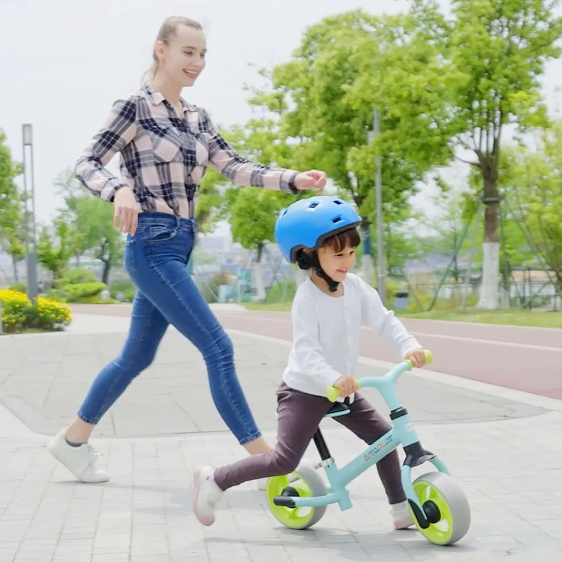 Bicicleta sin pedales Daisy Aiyaplay +18M altura ajustable 47x66,5x34 cm