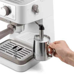 Cafetera expresso DeLonghi Stilosa EC260.W 1100W 1L blanco