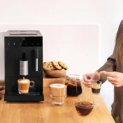 Cafetera super automática Cecotec Cremmaet Commpact Steam vaporizador orientable 1,1L negro