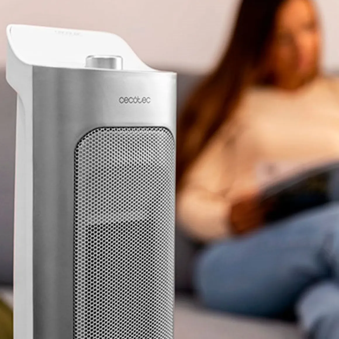 Calefactor cerámico Ready Warm 6700 Ceramic Sky Cecotec 2000W oscilante blanco