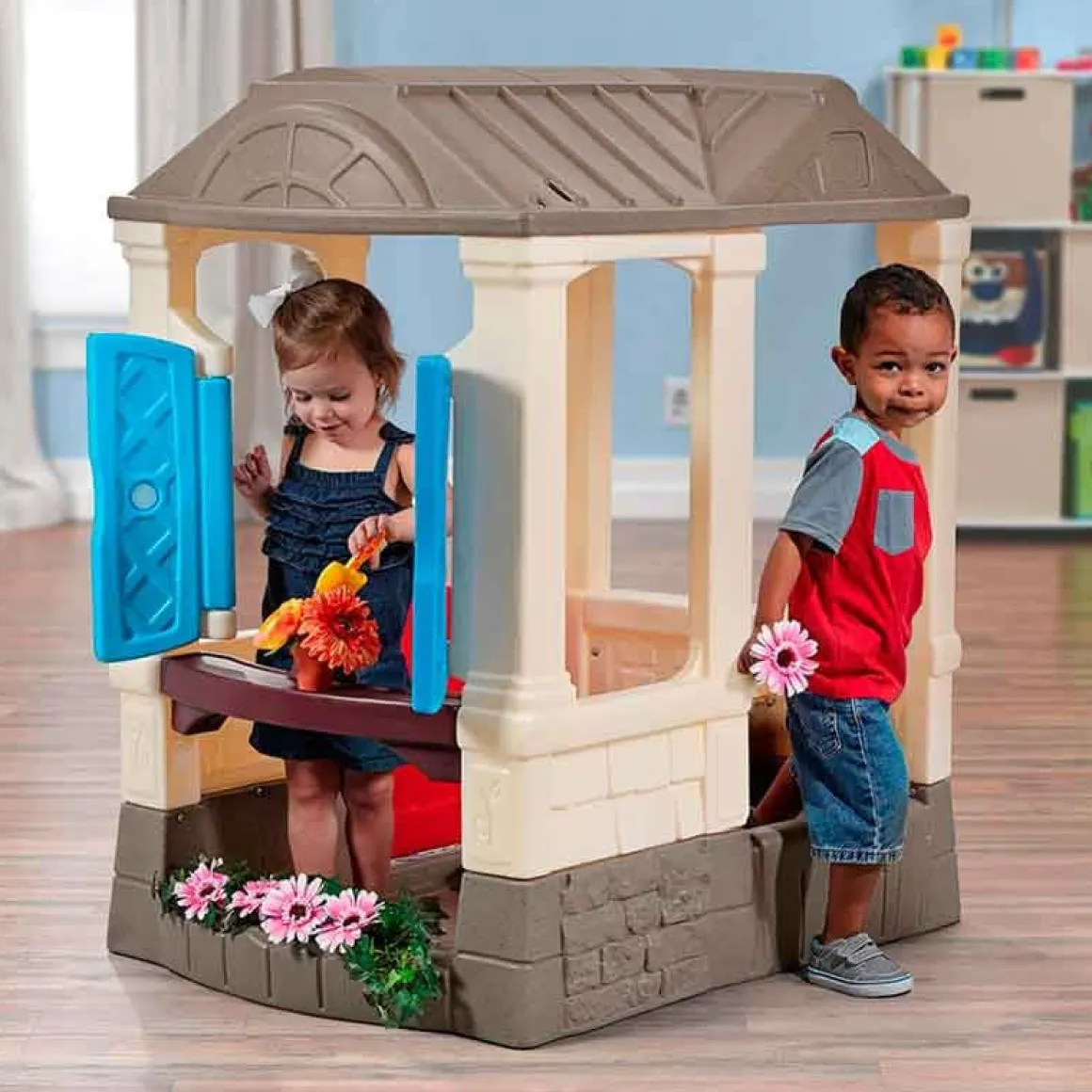 Casita de juguete Courtyard Cottage CB Toys con timbre eléctrico +18M marrón 118x100x83 cm
