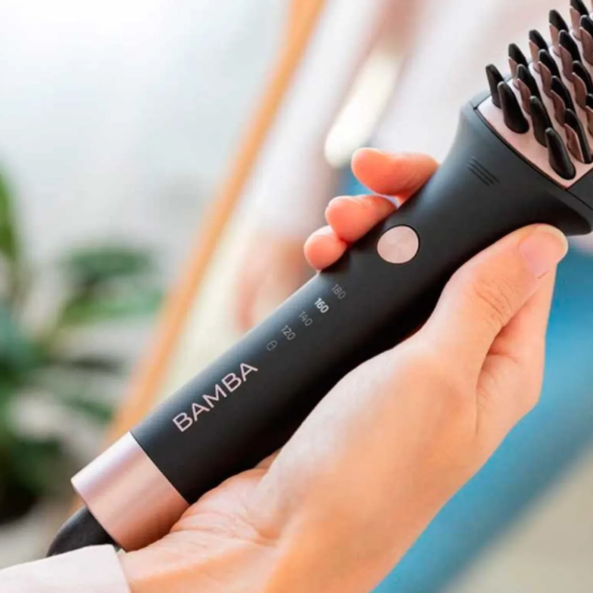 Cepillo alisador Bamba InstantCare 1200 Look Brush Cecotec 180ºC revestimiento cerámico/turmalina