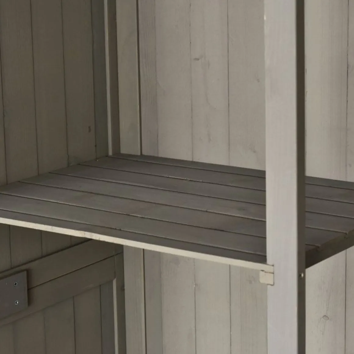 Cobertizo de jardín Outsunny doble puerta madera gris 164x127,5x50 cm