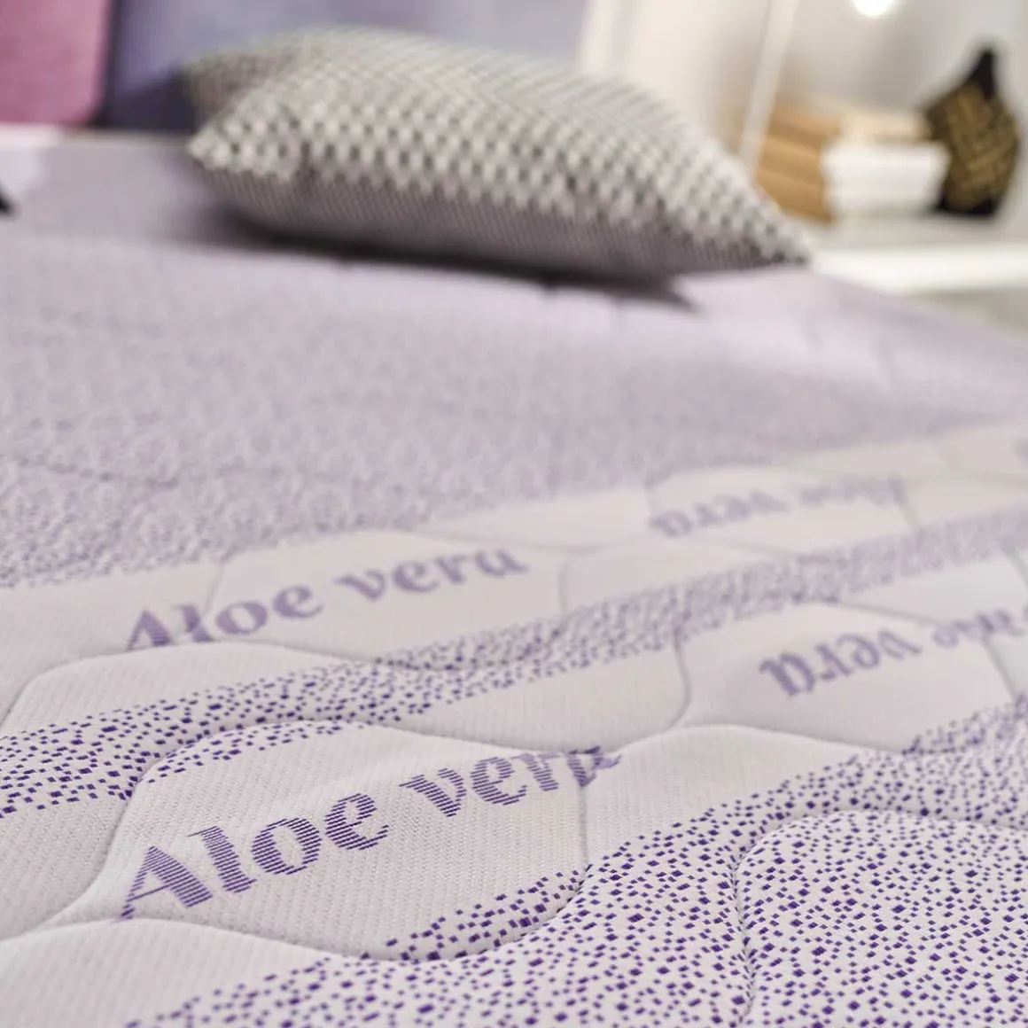 Colchón Dream Aloe Vera Matris viscoelástica núcleo High Density HR morado