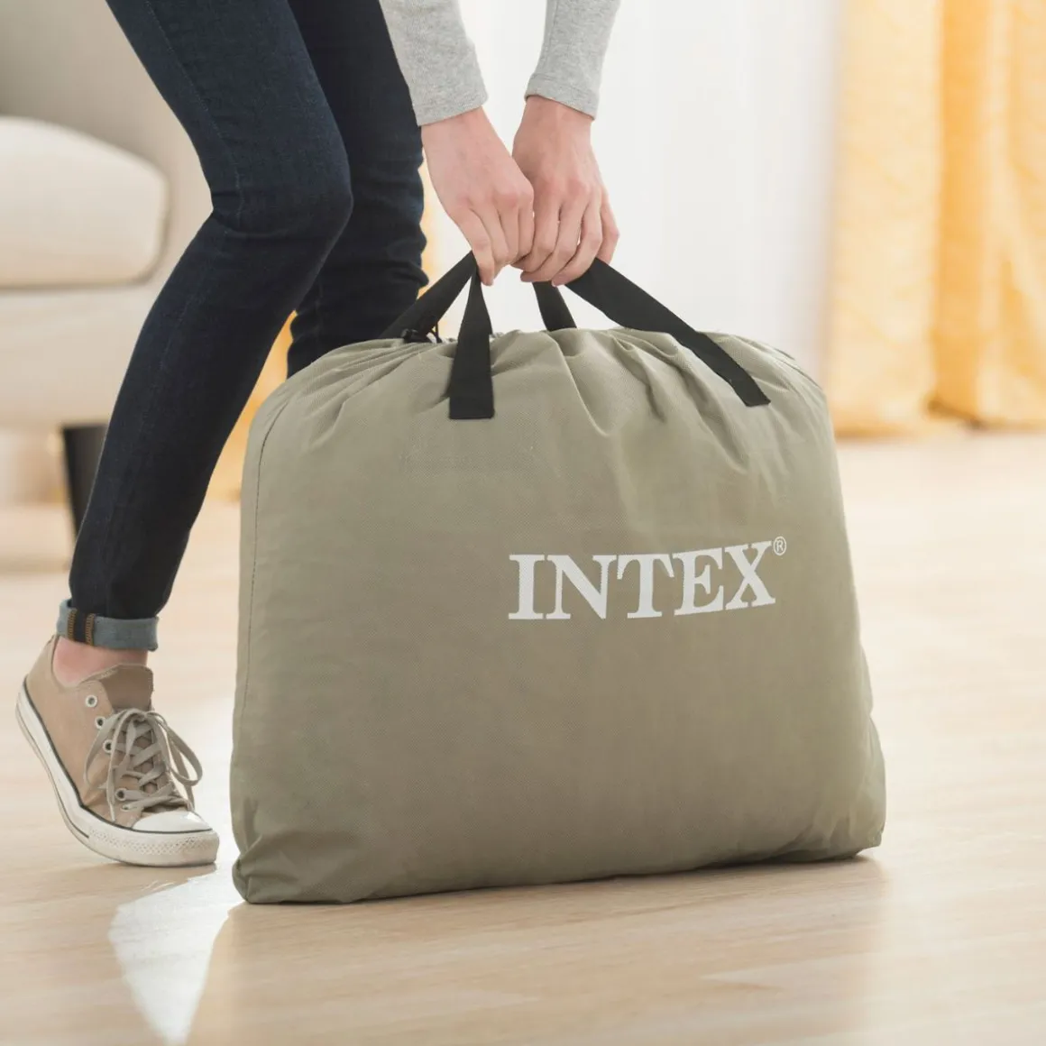 Colchón hinchable Intex Mid Rise Comfort plus 2 personas + bomba con USB gris 36x152x203 cm