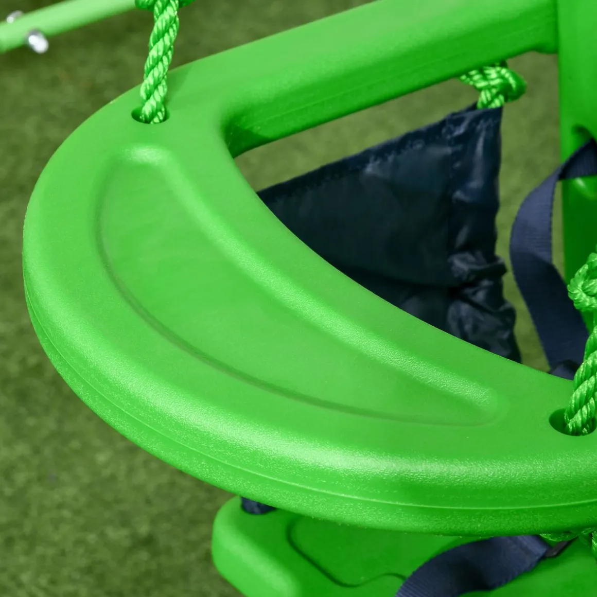 Columpio infantil Huelva Outsunny 6-36M protección 360º verde 122x122x146 cm