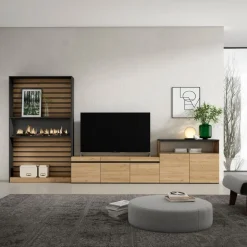 Composición de salón Kroma con chimenea a la izquierda natural/negro 185,9x363,9x34,6 cm