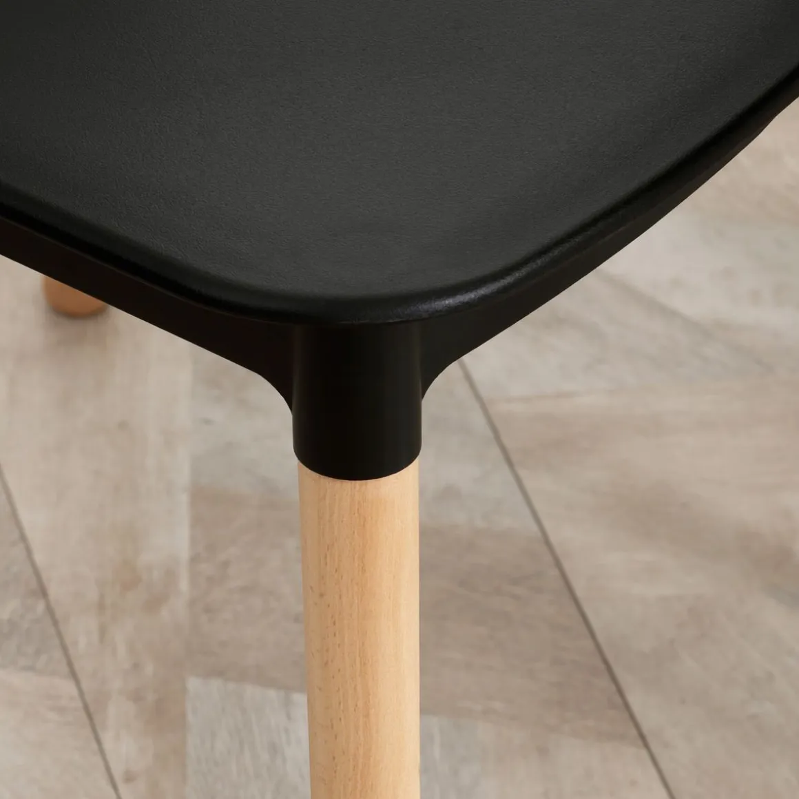 Conjunto de 4 sillas Sagitario Homcom 120kg blanco/natural