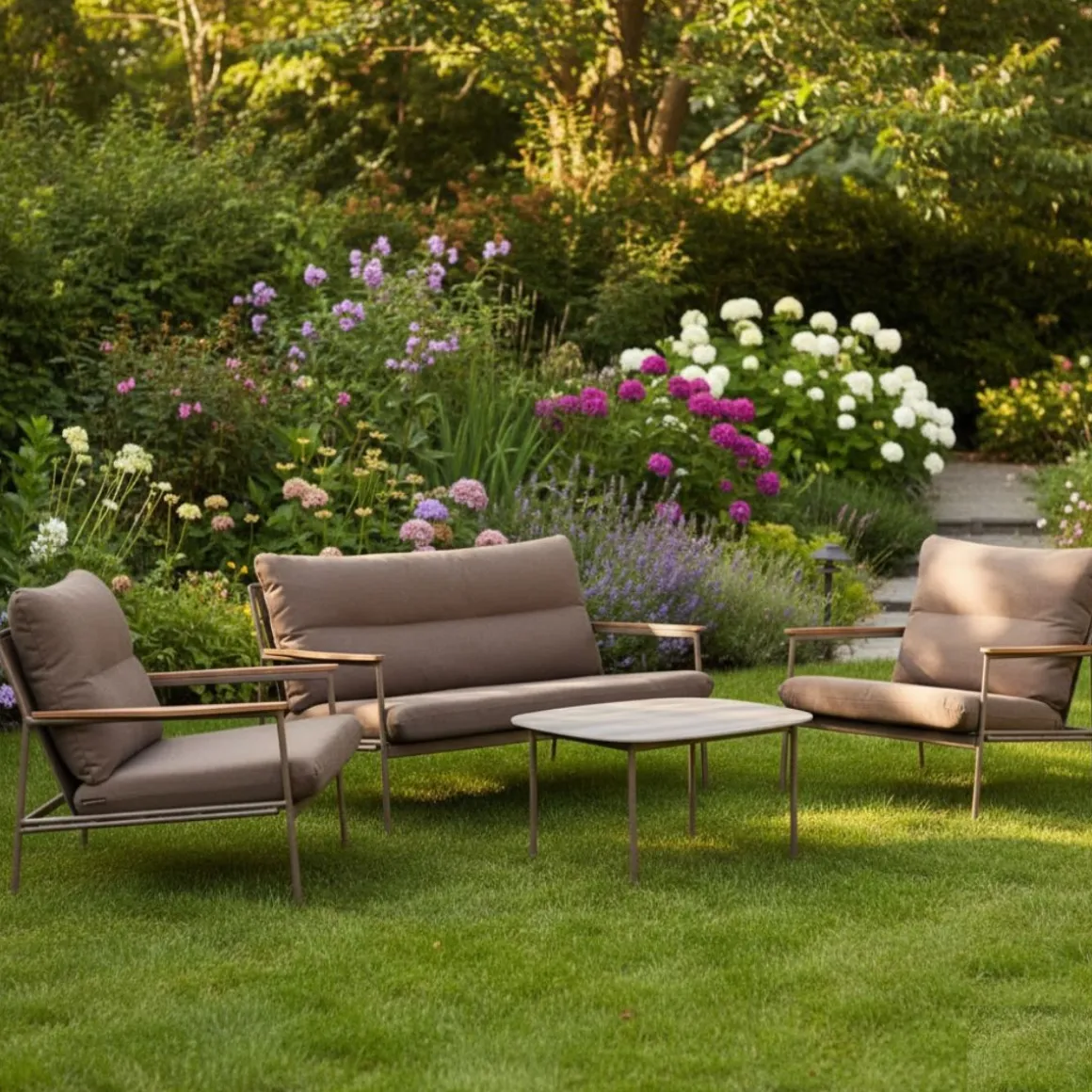 Conjunto de jardín Navona 4 piezas con cojines natural