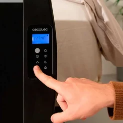 Emisor térmico Ready Warm 1800 Thermal Black Cecotec 1200W con mando/programable negro