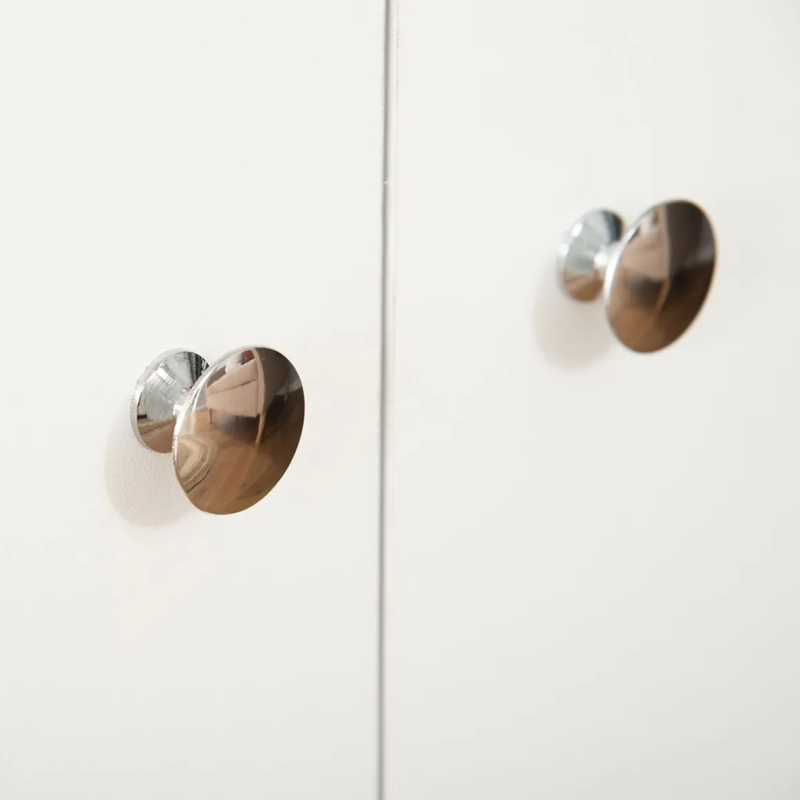 Estantería Grove Homcom 3 compartimentos + armario blanco 167x70x29,5 cm