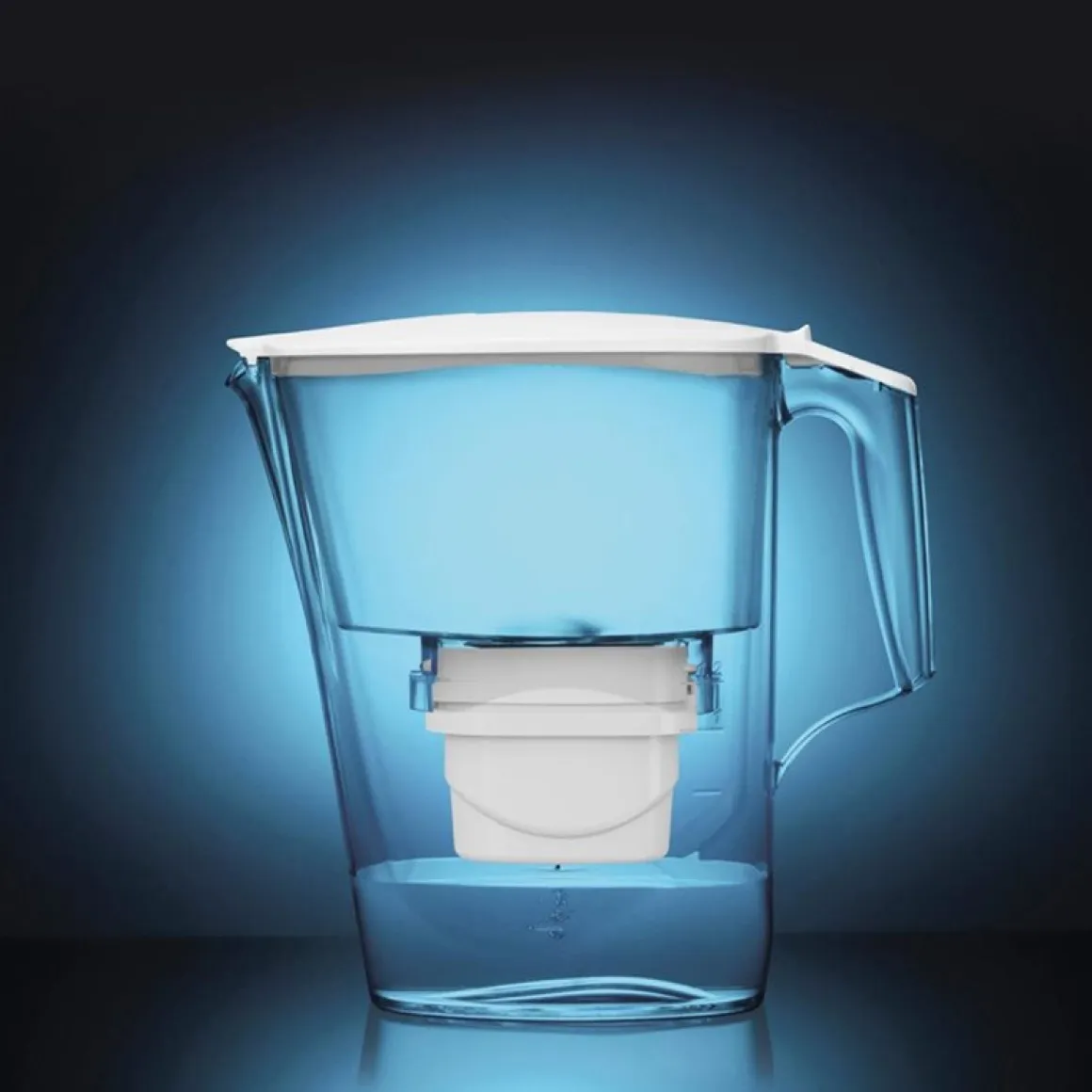 Jarra de agua con filtro Liscia Evolve Aqua Óptima 2,5L blanco