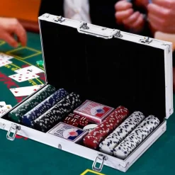 Juego de poker Homcom 300 fichas con maletín metálico
