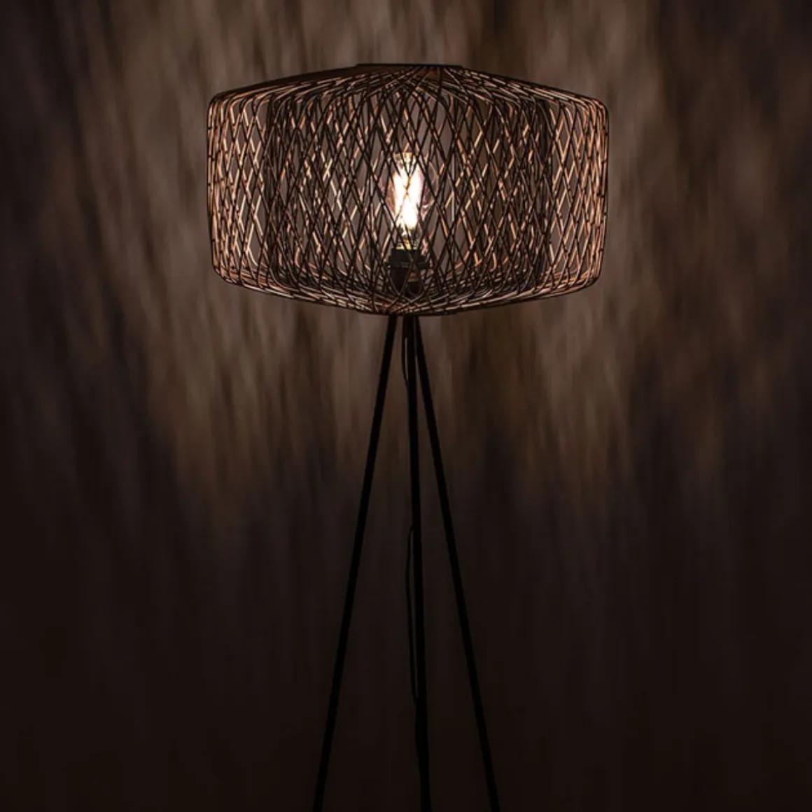 Lámpara de pie Bamboo Lumit 60W trípode bambú negro/natural Ø49x145 cm