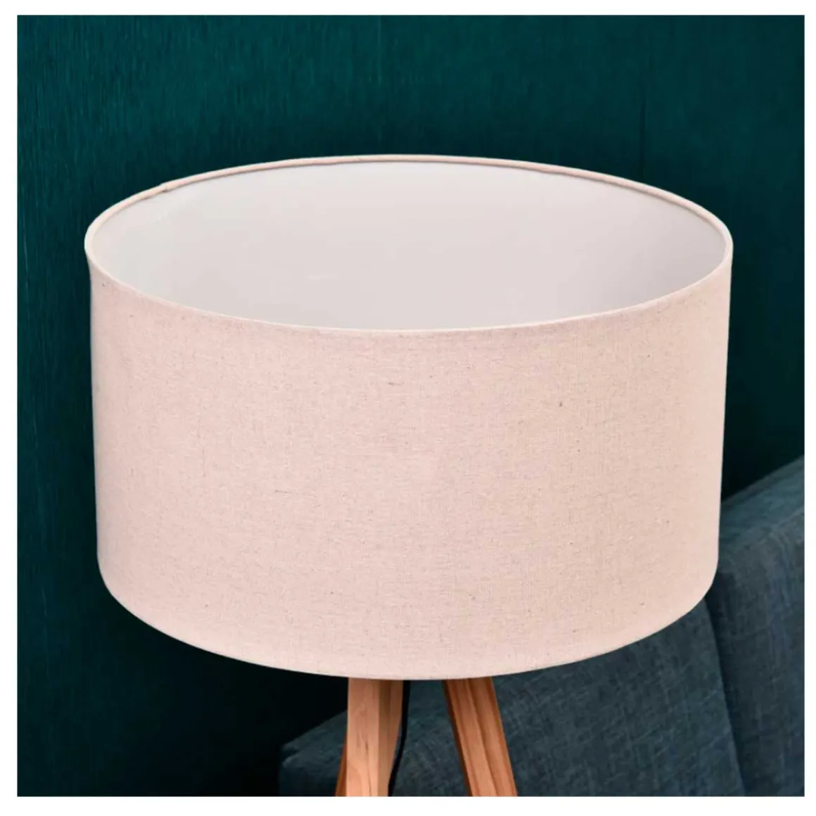 Lámpara de pie Homcom con estante inferior E27 beige/natural 154 cm