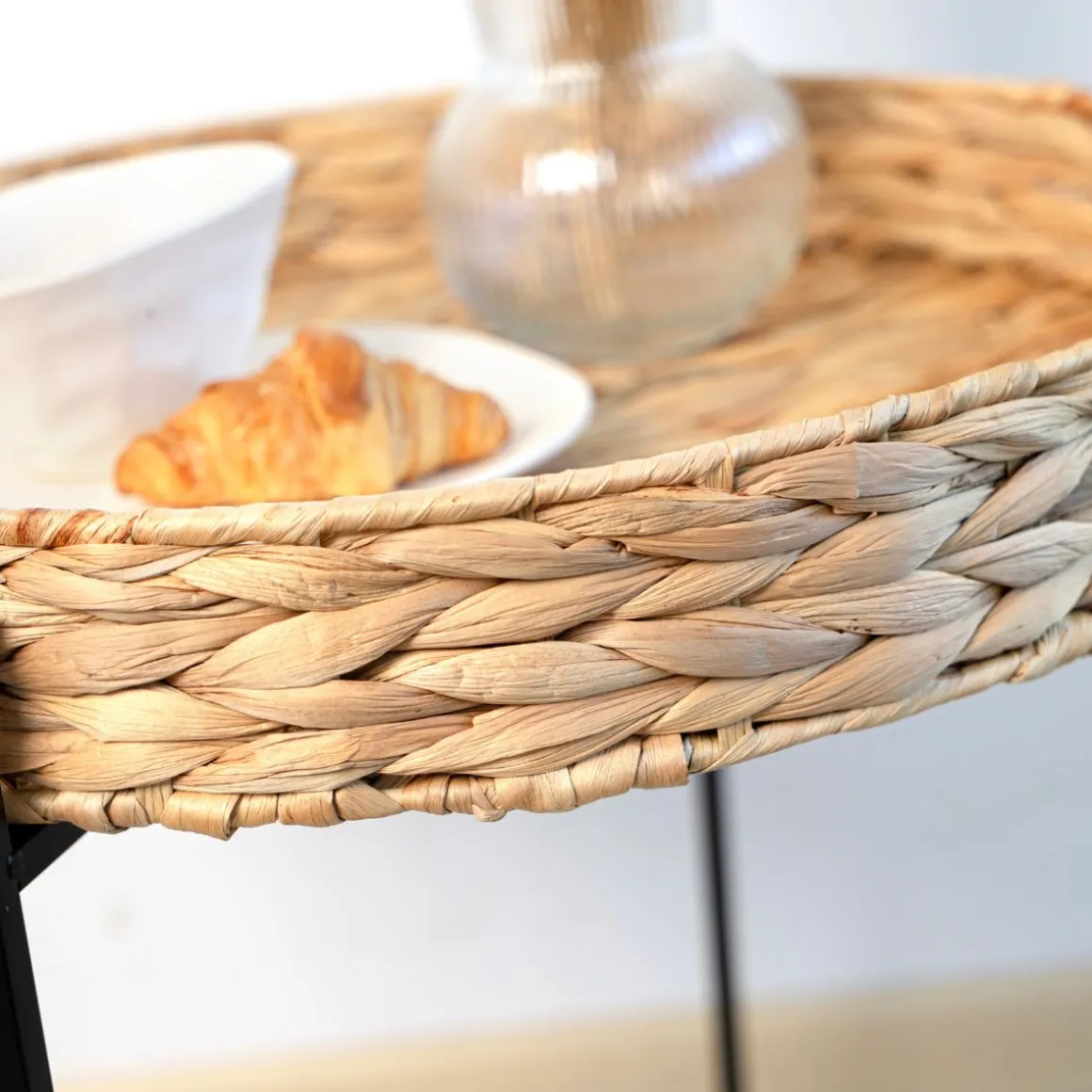 Mesa auxiliar Jacinto MOA Vinthera acero natural/negro 50x46,8x50 cm