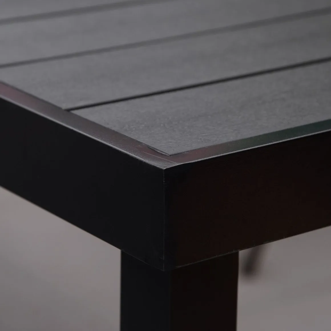 Mesa de jardín Kuma Outsunny 8 personas negro 74x190x90 cm
