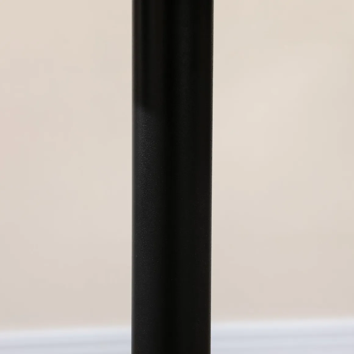Mesa redonda Shungit Homcom 2 personas negro Ø70x75 cm