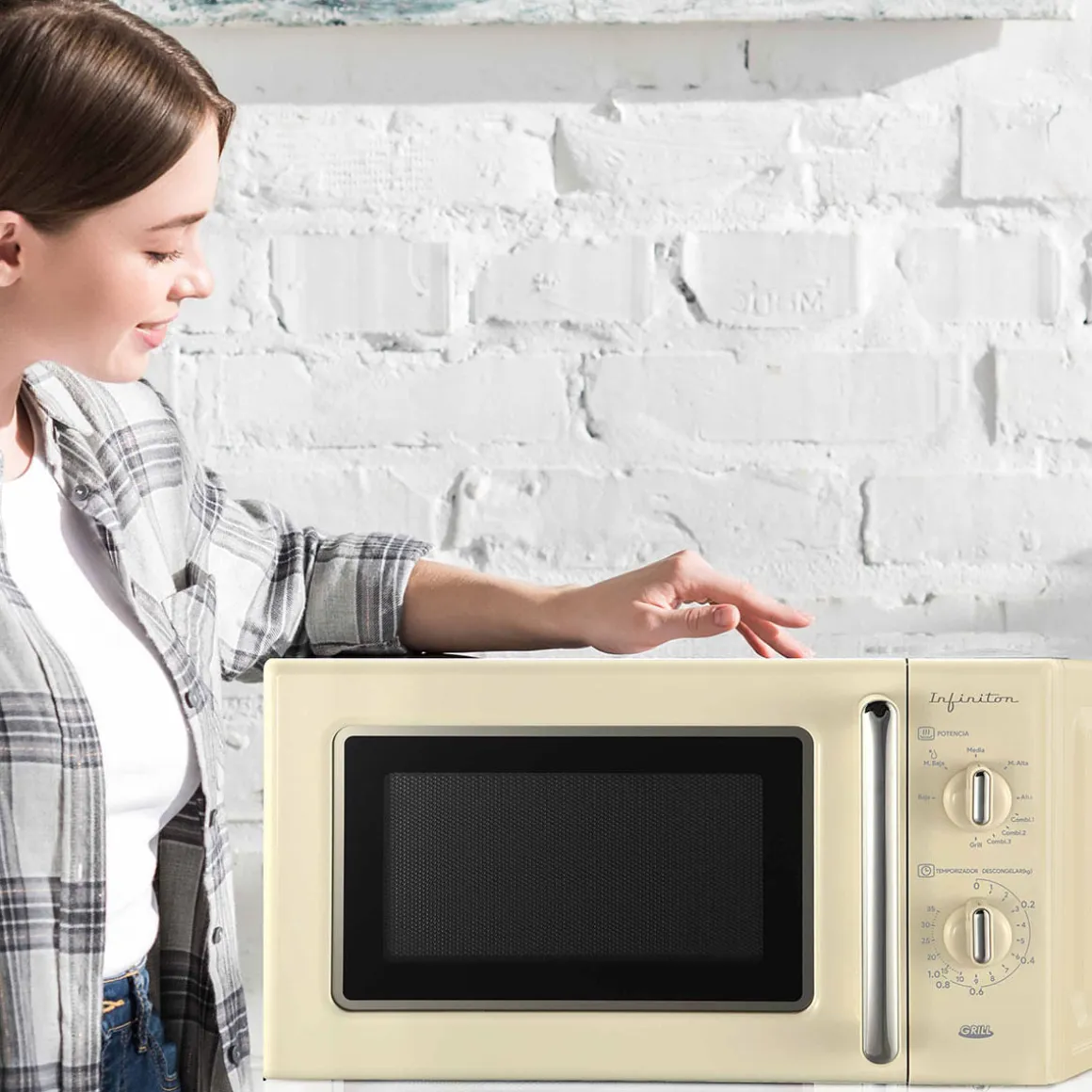 Microondas con grill Infiniton MW-RT20B/MW-RC21 700W 20L estilo vintage