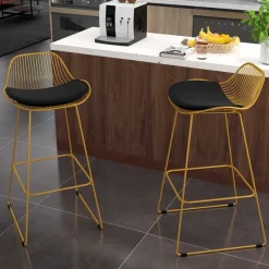 Pack de 2 taburetes altos Homcom con cojín de terciopelo dorado/negro 93x46,5x48 cm