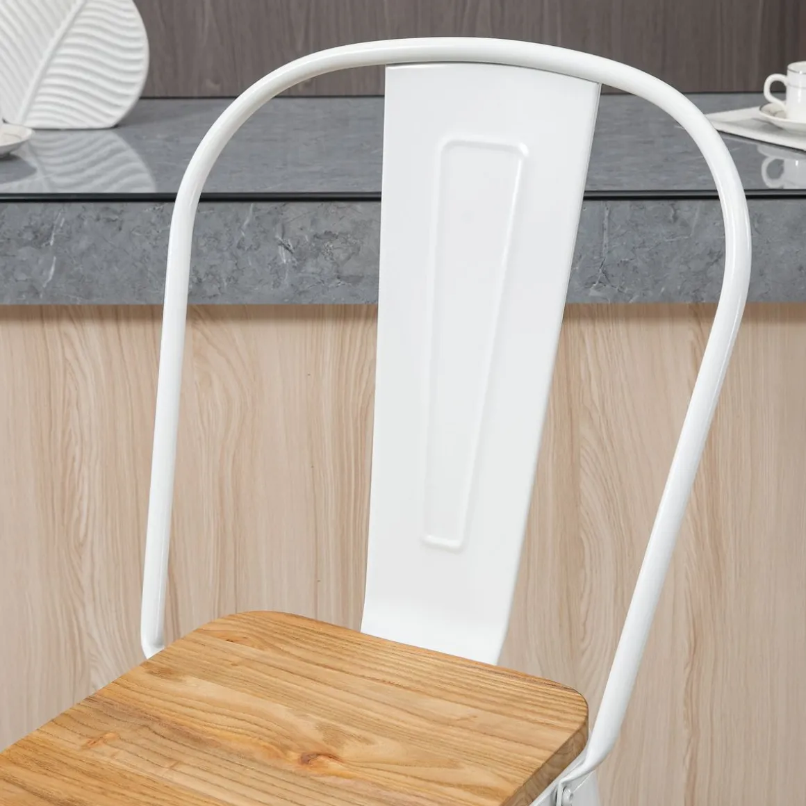 Pack de 4 taburetes Roosky Homcom altos apilables blanco/natural 117x44x48 cm
