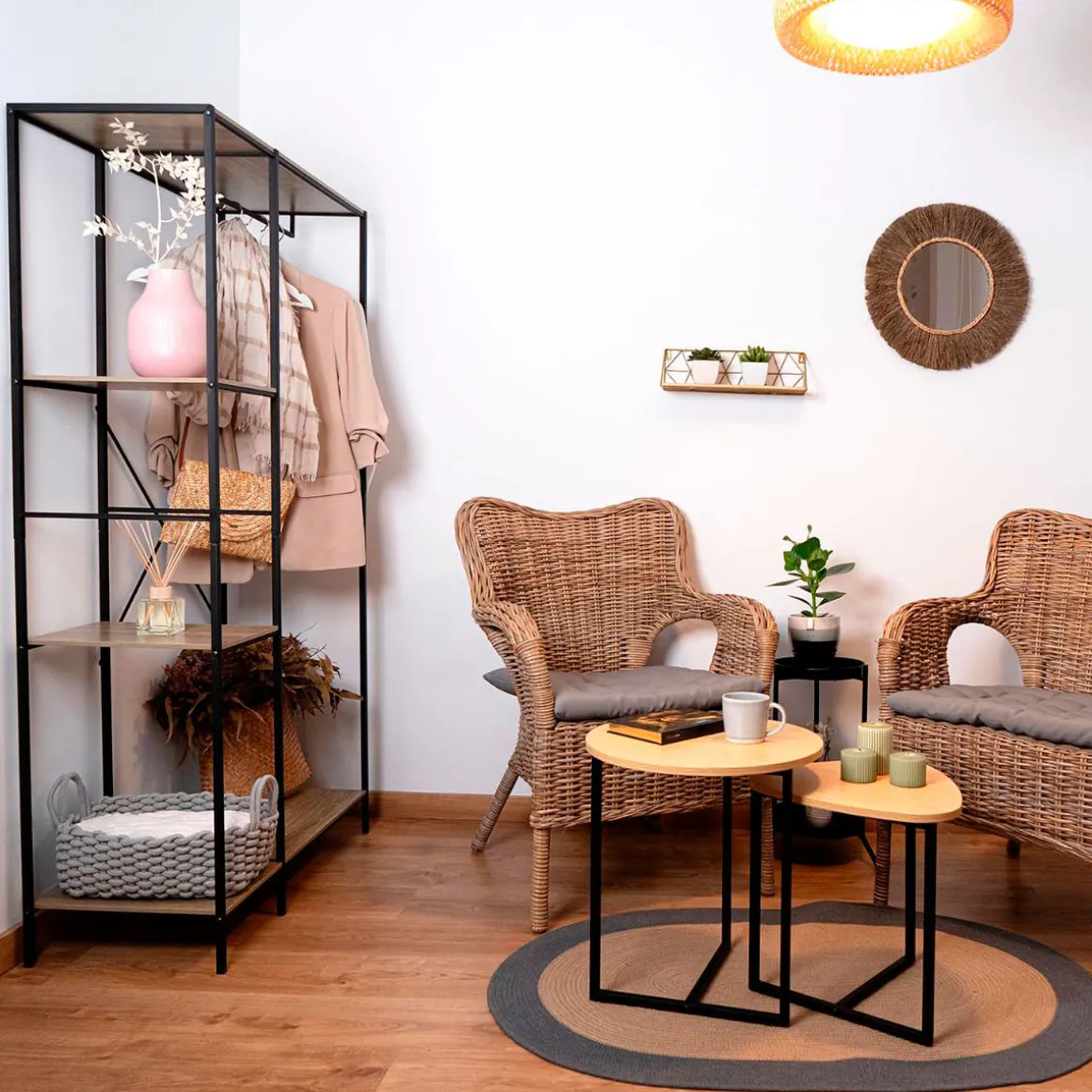 Perchero de pie MOA Vinthera diseño industrial negro 160 cm