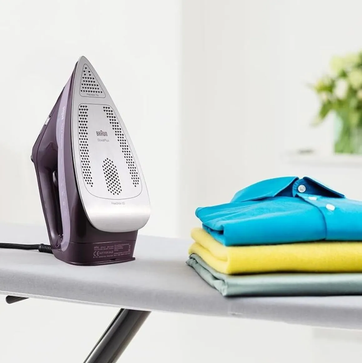 Plancha de vapor Braun TexStyle 7 Pro SI7181VI 3100W 230 g/min morado