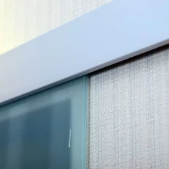 Puerta corredera Homcom de cristal translúcido con rayas 213x200 cm