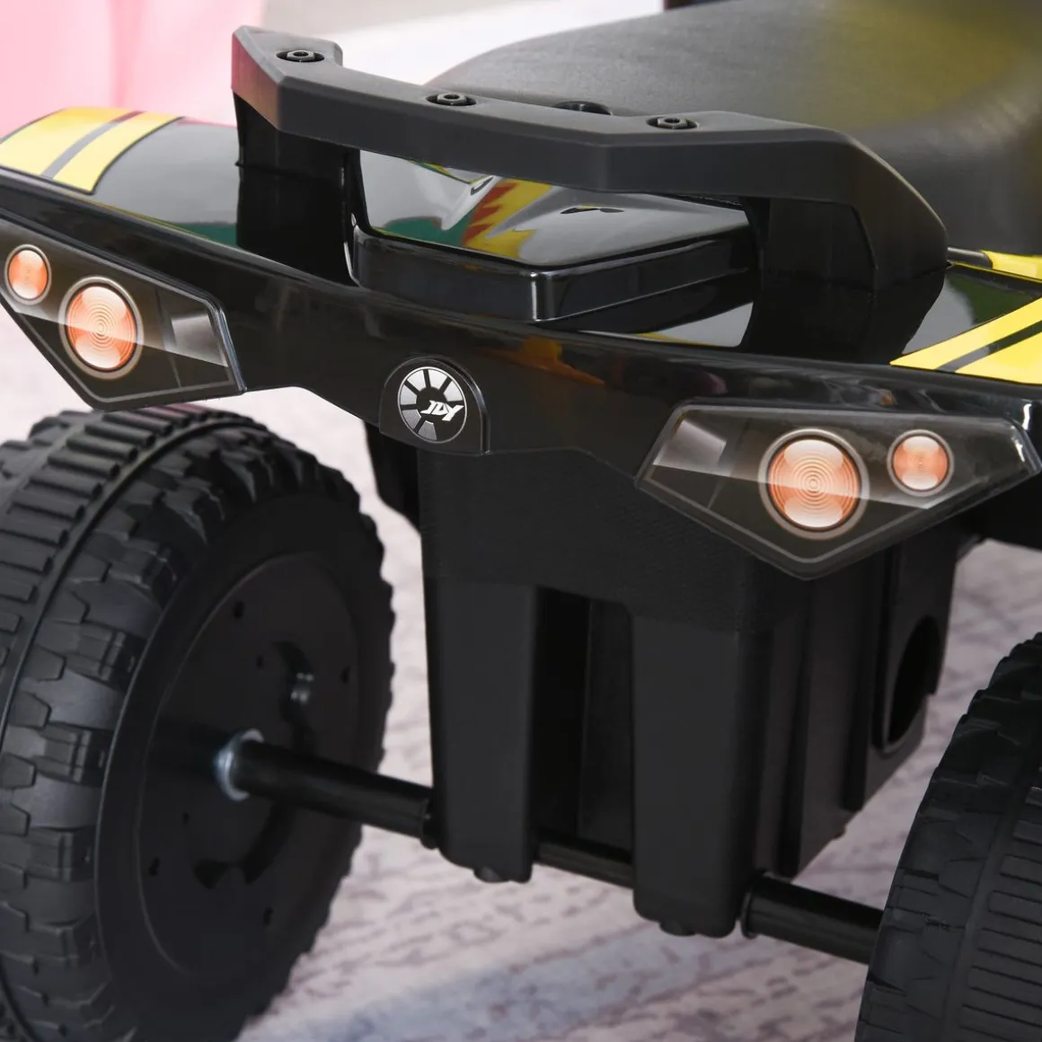 Quad correpasillos Cruiser Homcom luces LED + 3 melodías 44x38x67,5 cm