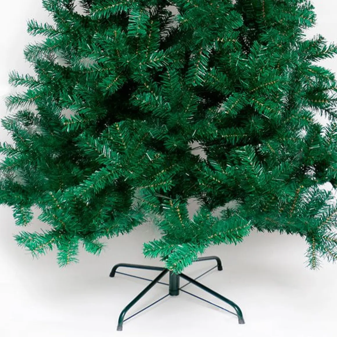 Árbol de Navidad con base metálica