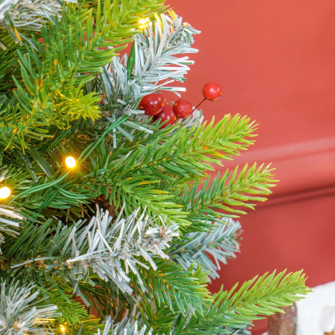 Árbol de Navidad Petit Homcom 43 ramas + 20 luces LED + decoraciones verde 60x43 cm