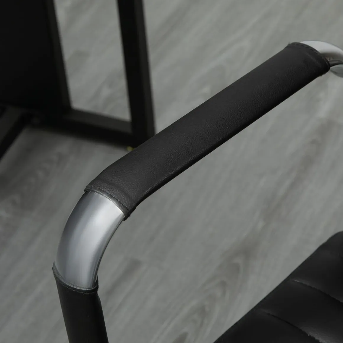 Silla de oficina Kuldesh Vinsetto altura ajustable 104-114x54x62 cm
