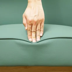 Sillón Penélope Homcom acolchado con reposabrazos 80x73x70 cm