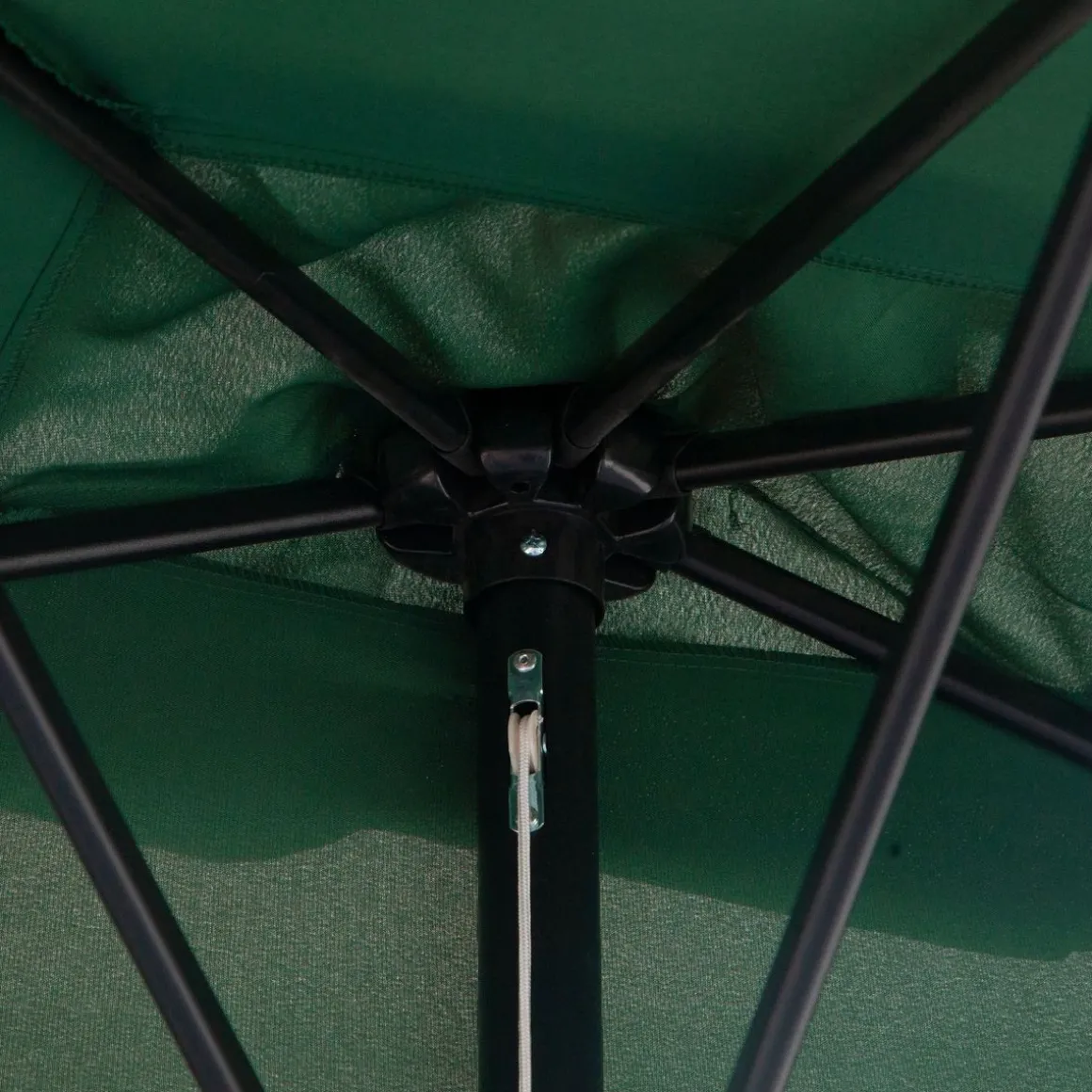 Sombrilla de pared Boston Outsunny protección UV30+ verde 245x230x130 cm