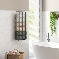 Toallero de pared Merlín Homcom 6 toallas extragrandes metal negro 74x21x12 cm