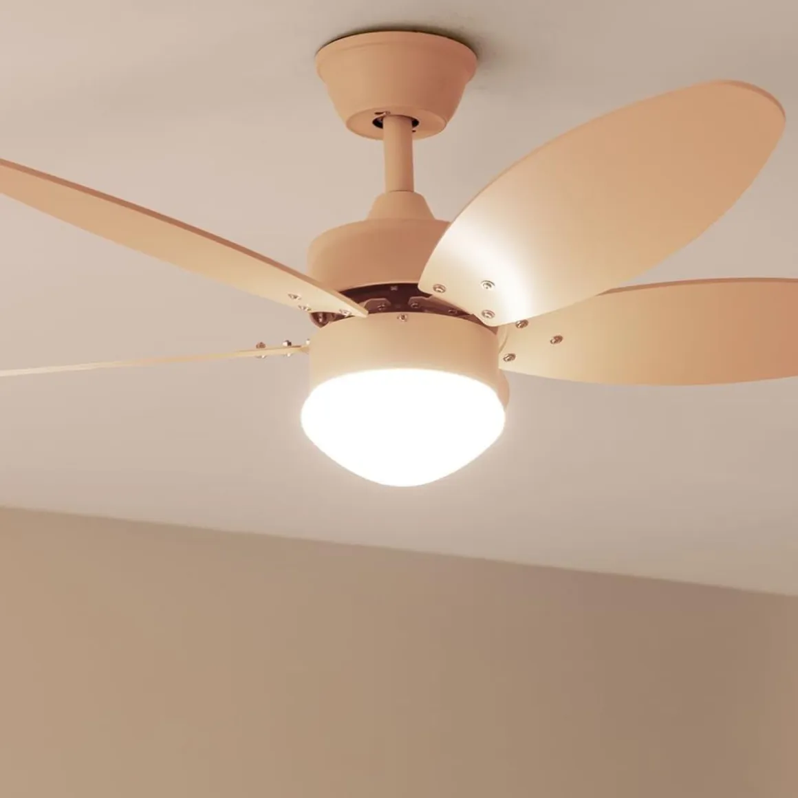 Ventilador de techo Cecotec EnergySilence Aero 4260 Full Orange 40W luz LED naranja Ø106 cm