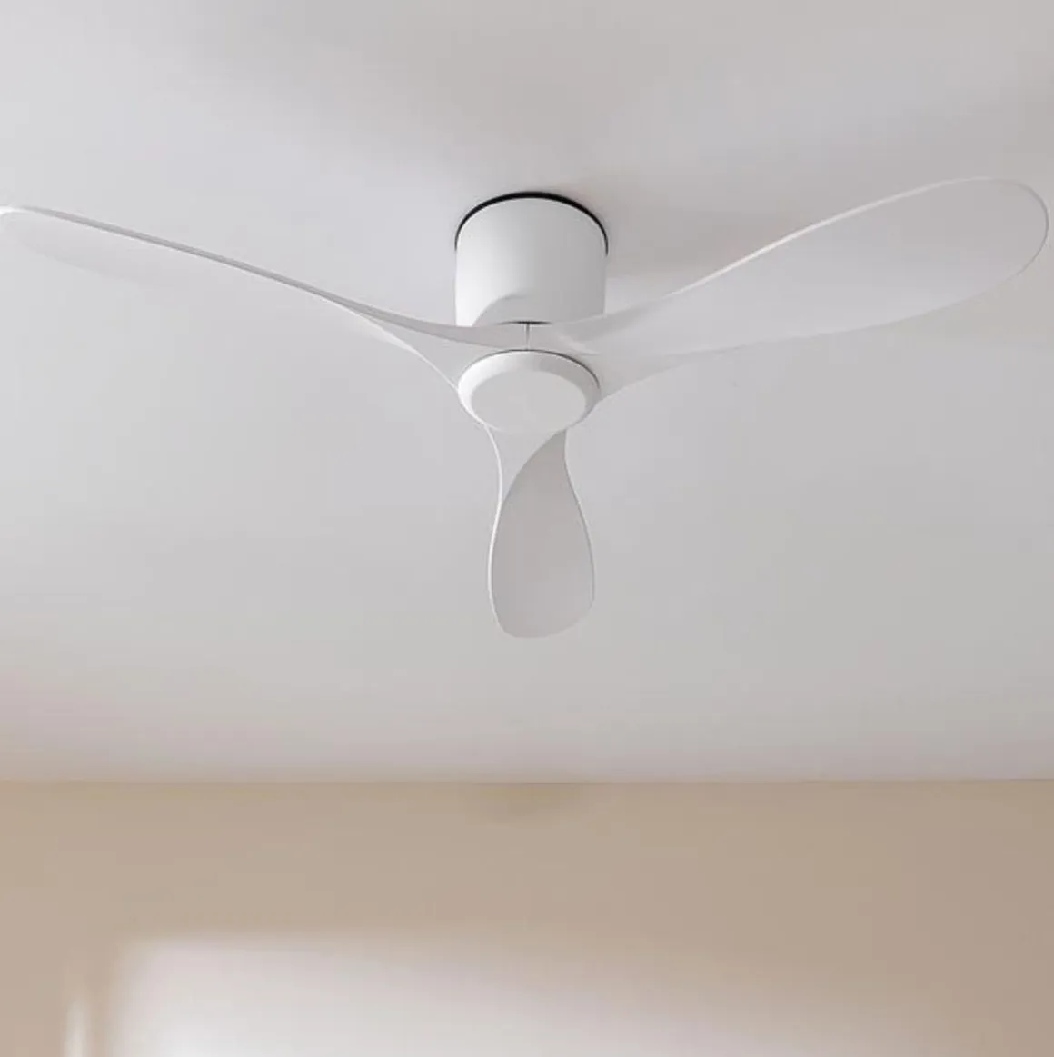 Ventilador de techo Cecotec EnergySilence Aero 5400 40W 6 velocidades blanco Ø132 cm