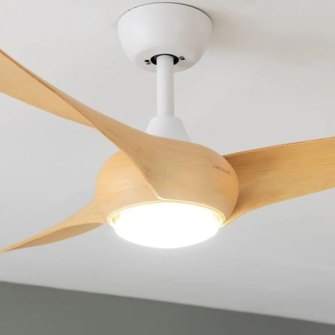 Ventilador de techo Cecotec EnergySilence Aero 5295 40W 3 aspas natural/blanco Ø137 cm