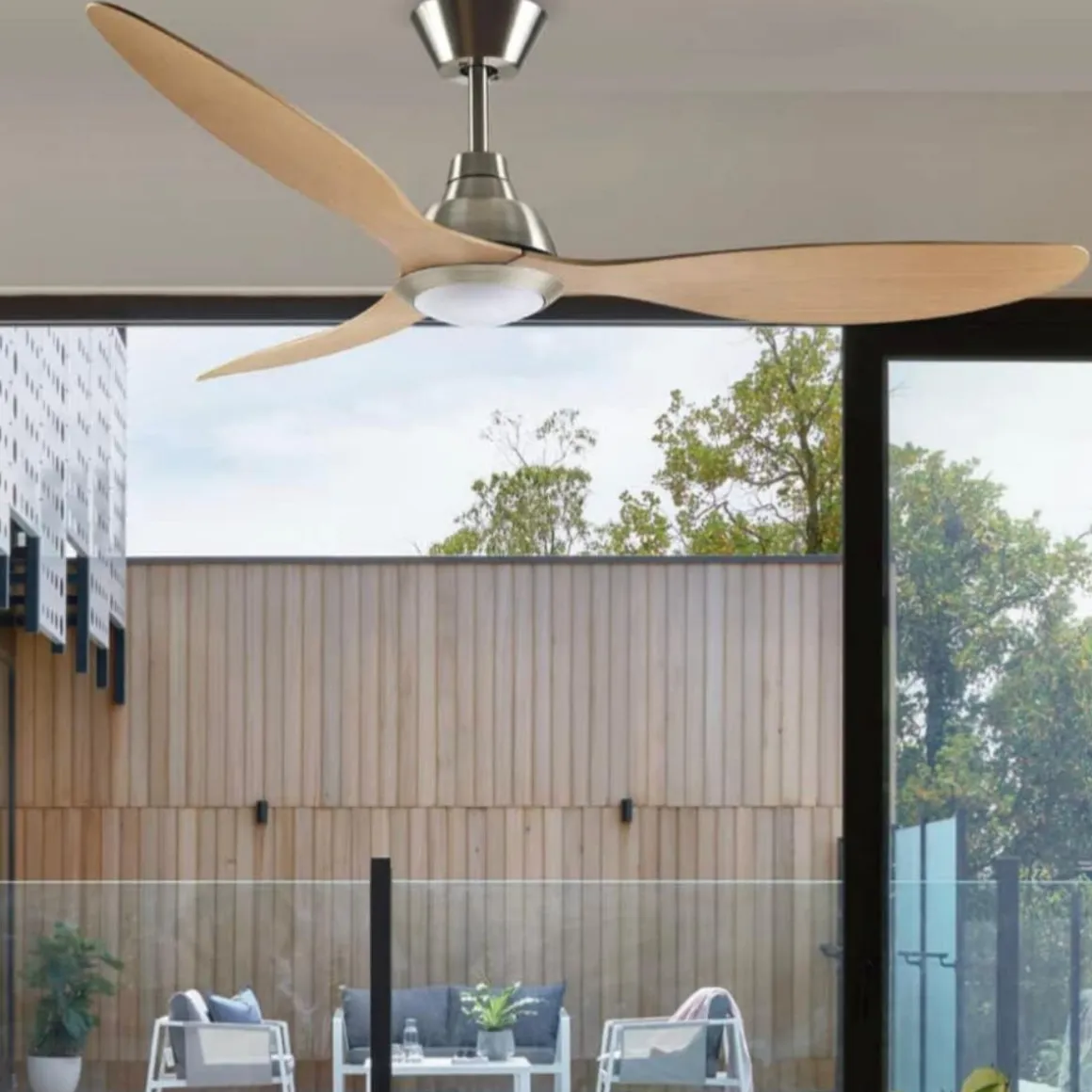 Ventilador de techo Delfos Bel Air 20W 3 aspas mando a distancia Ø132 cm