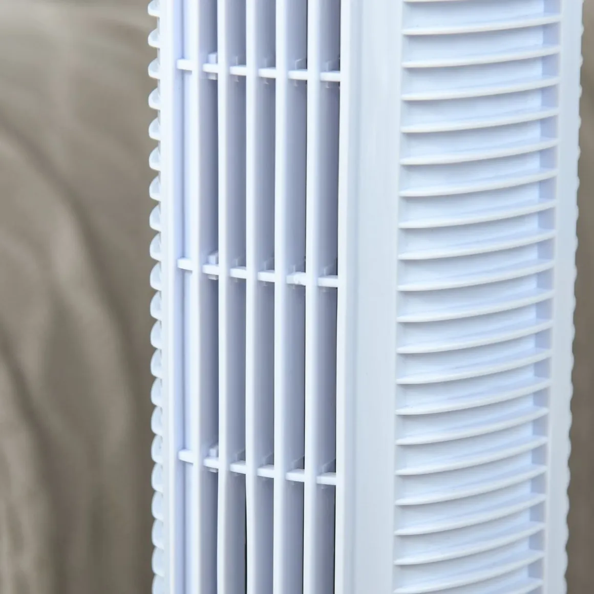 Ventilador de torre Rex Homcom 50W oscilante + 3 velocidades + control remoto blanco 78,5 cm