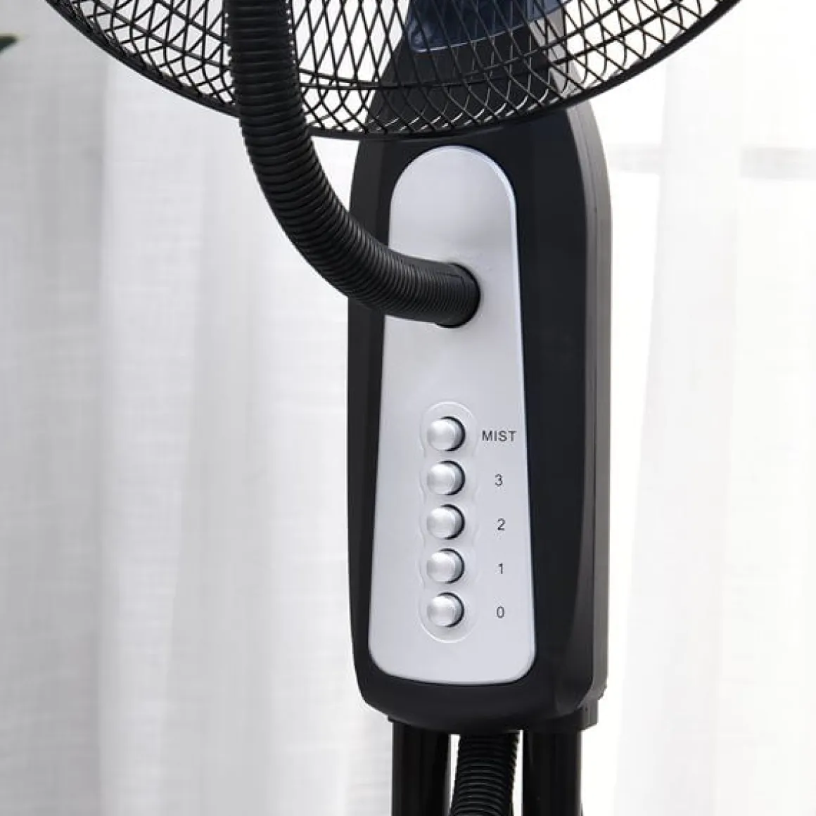 Ventilador nebulizador Homcom 90W 3 velocidades 2,8L negro Ø44x120 cm